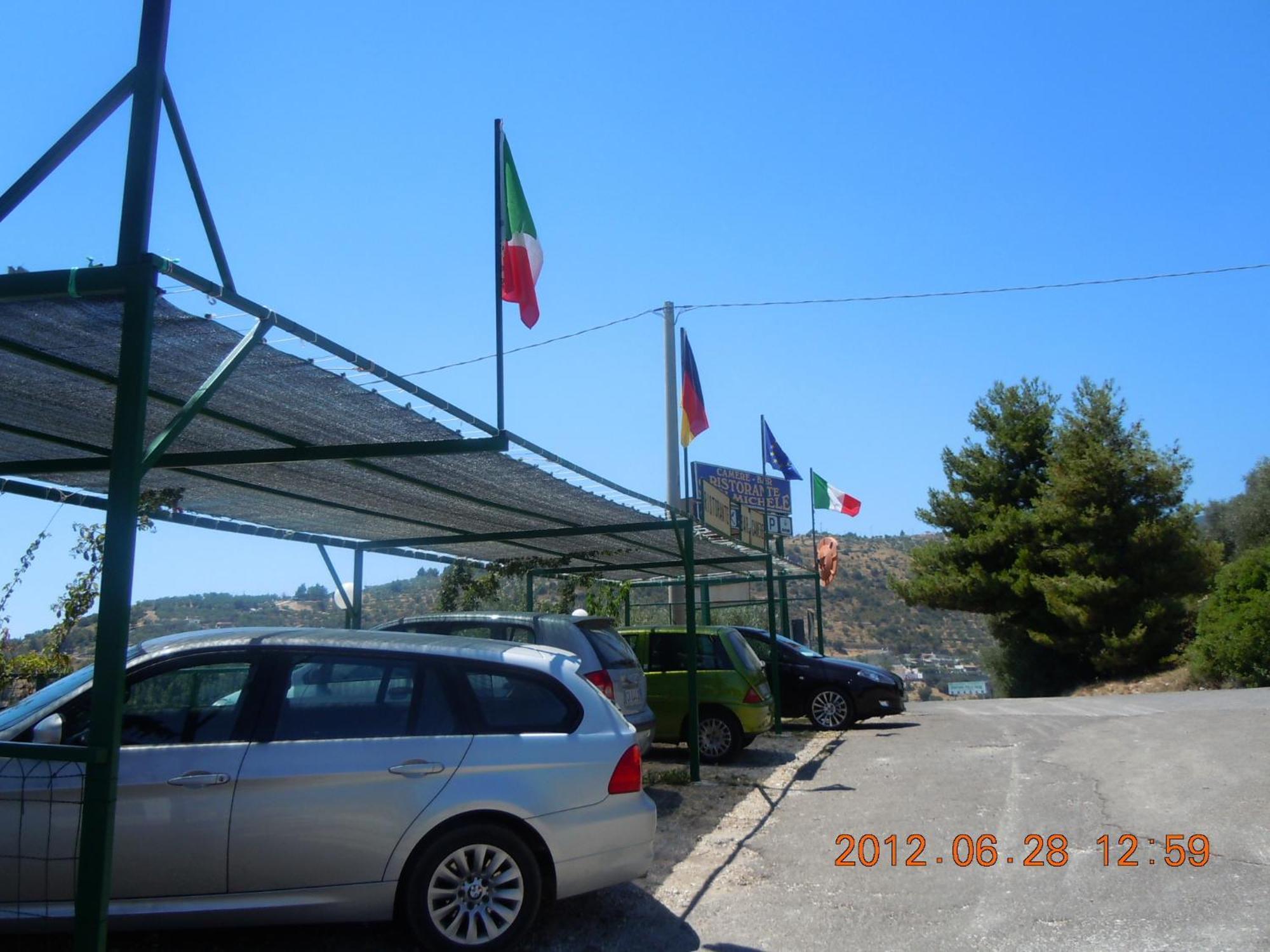 Pensione San Michele Hotel Mattinata Exterior photo